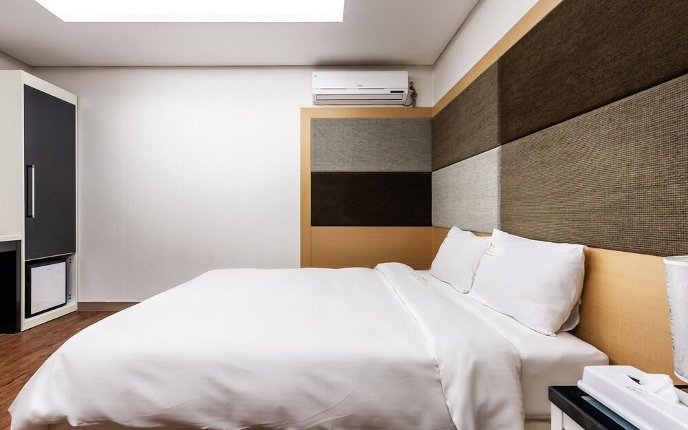 Incheon Galaxy Hotel