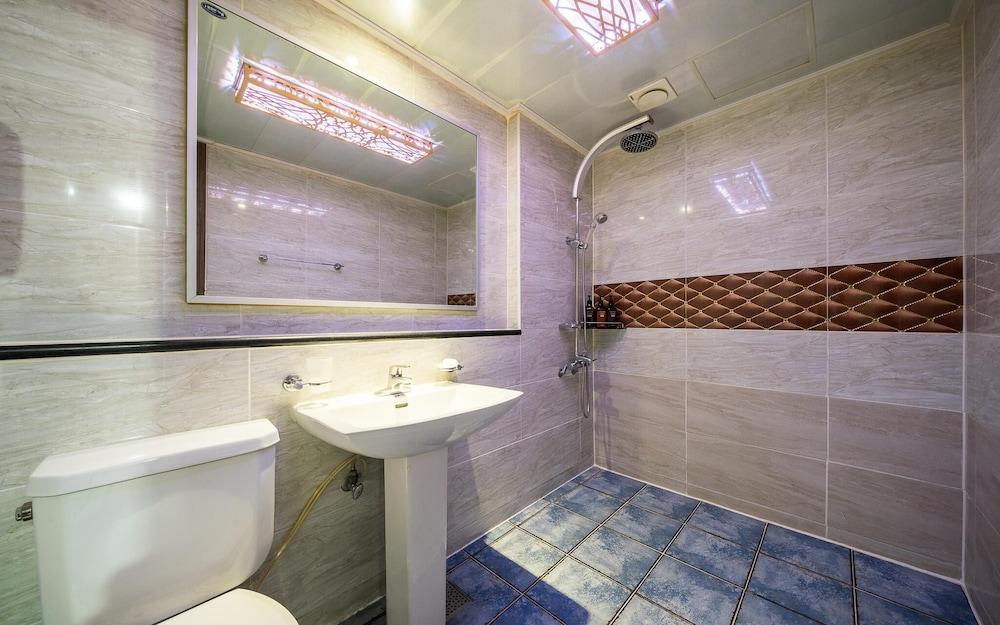 Gumi Wonpyeongdong Q9