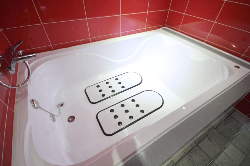 Tongyeong Badapunggyeong