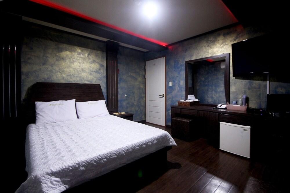 Pohang Yeongildae Pacific