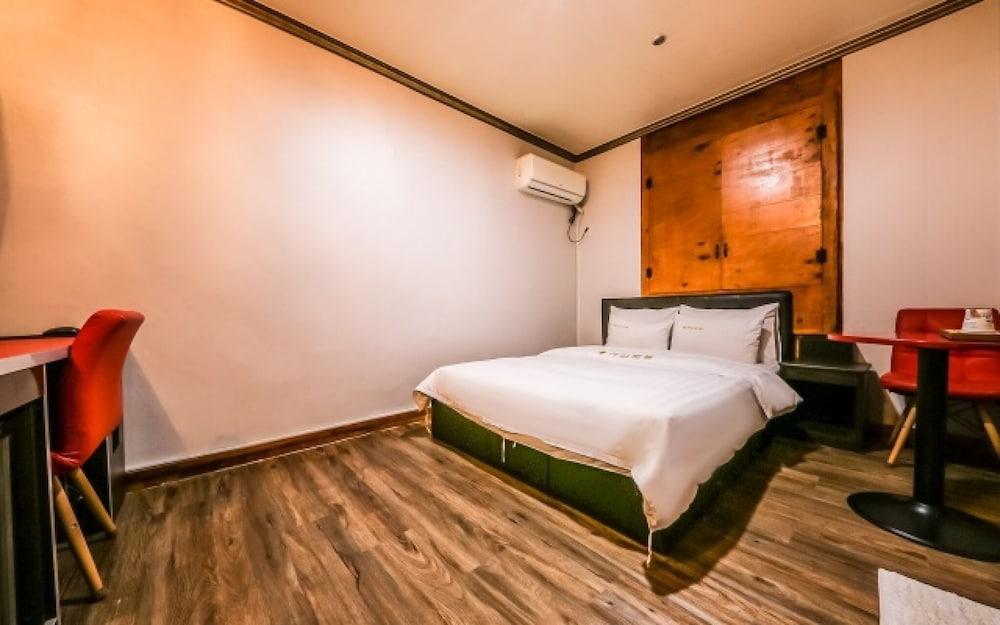 Dangjin Self Check-in Motel