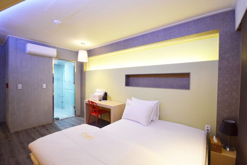 Daegu Seongseo Owall Hotel