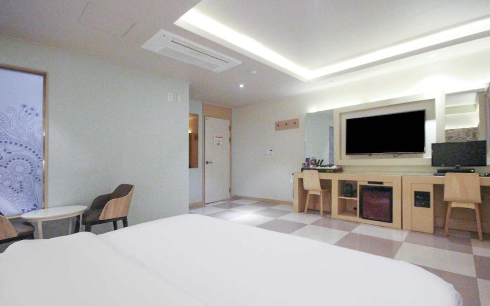 Daegu Station THE Alto