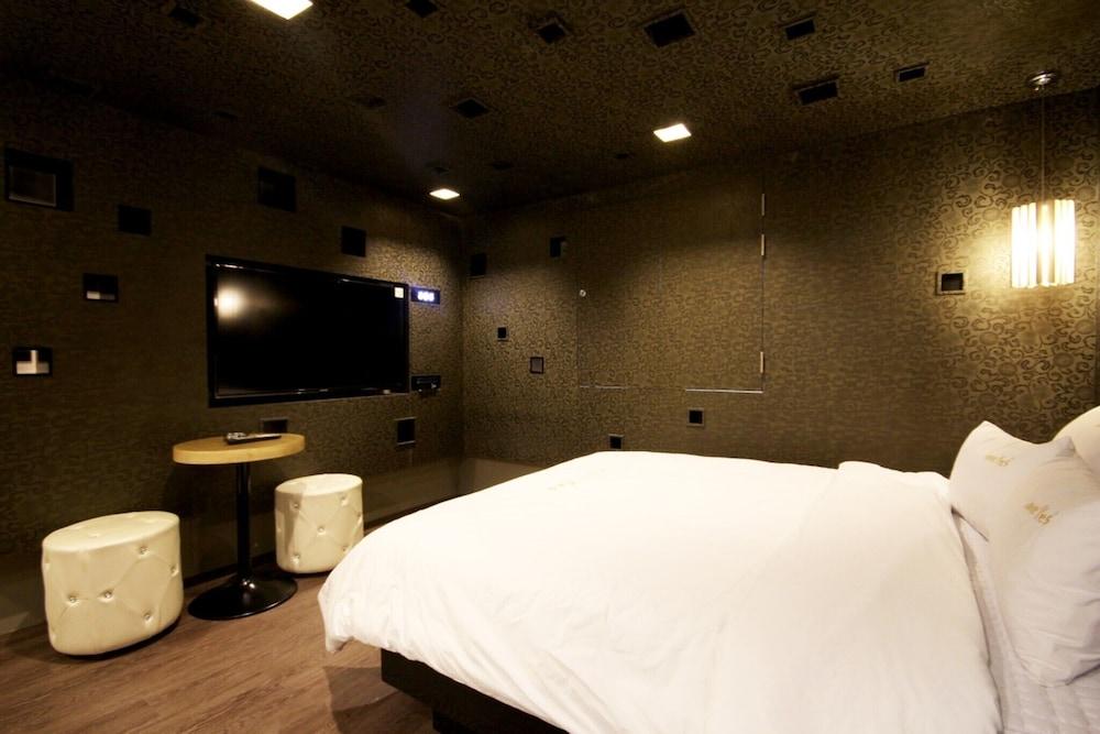 Busan Beomcheondong Yes