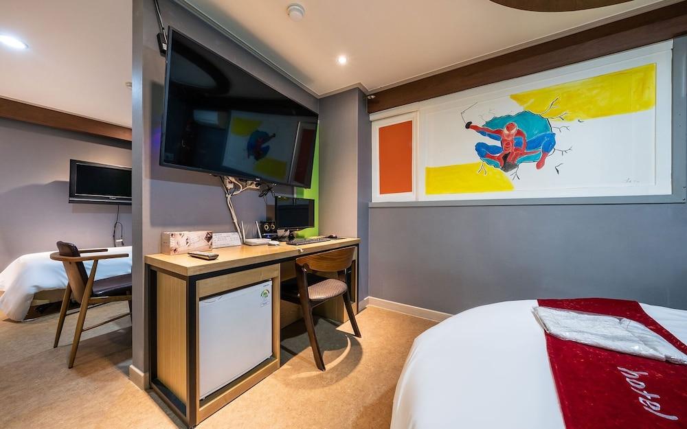 Jangan Gilbeot Hotel