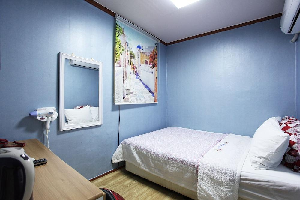 Konkuk University Lastay