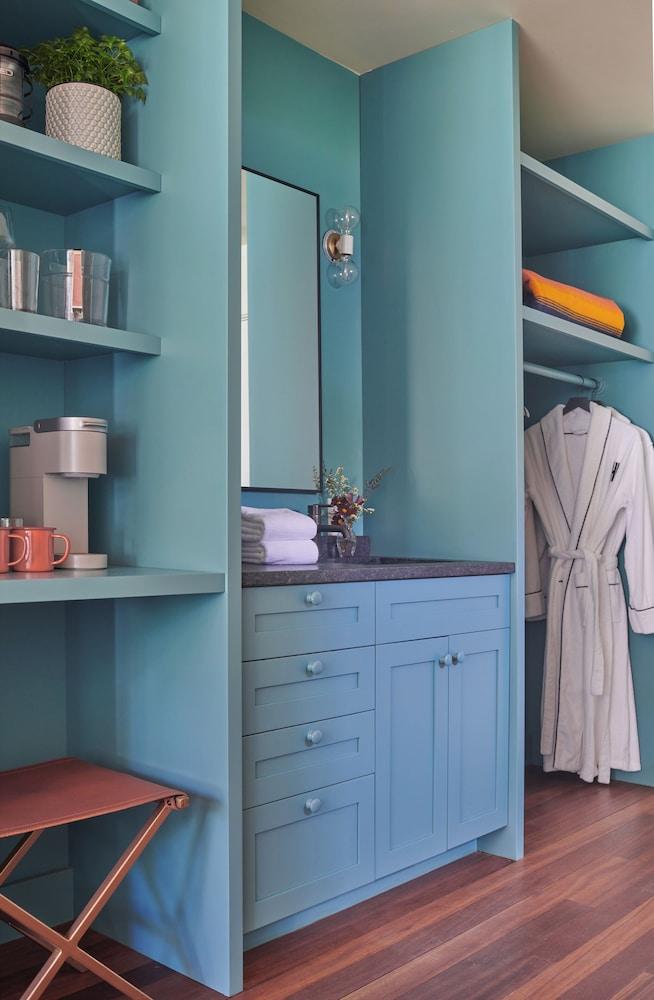 Hutton Brickyards Riverfront Hotel + Venue