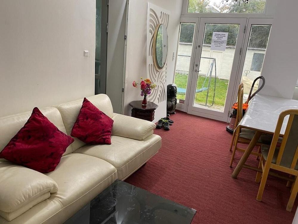 Lovely Room near CPH Central