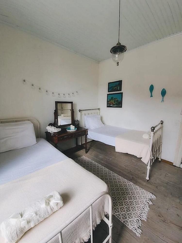 Dolce Vivere by Konnect, Gaios Paxos