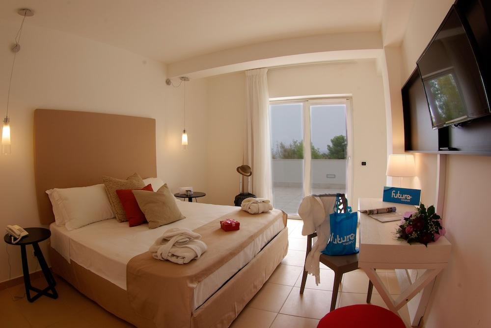 Futura Club Spiagge Bianche