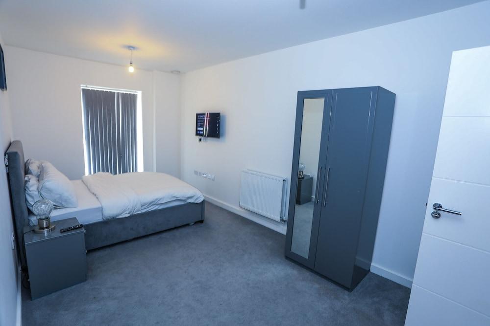 Dreams Apartments 2 Bed