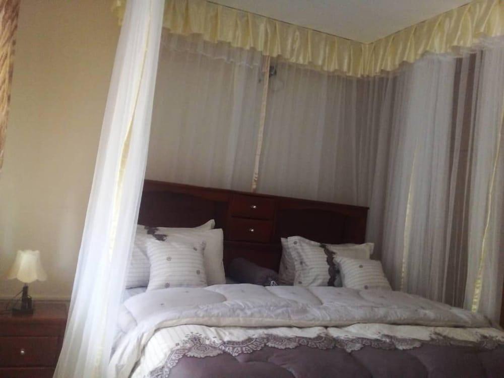 Captivating 3-bed Villa