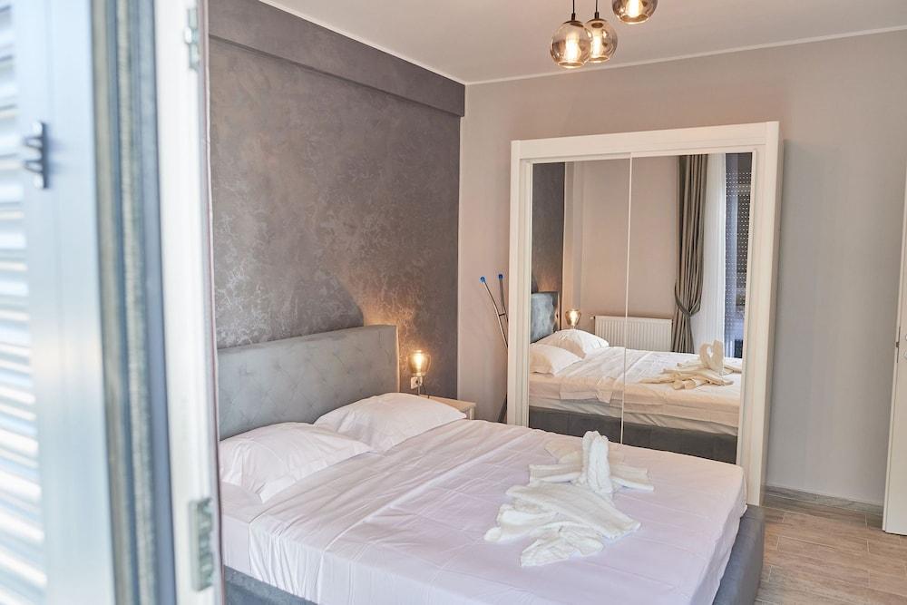 Santorini Apartament