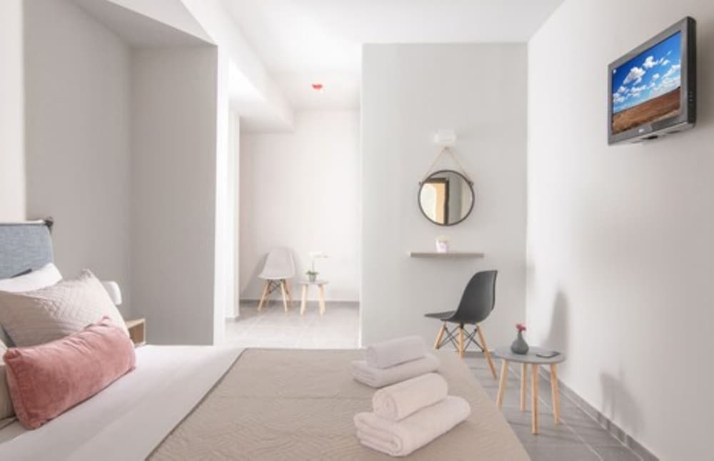 Golden Sunlight by Estia