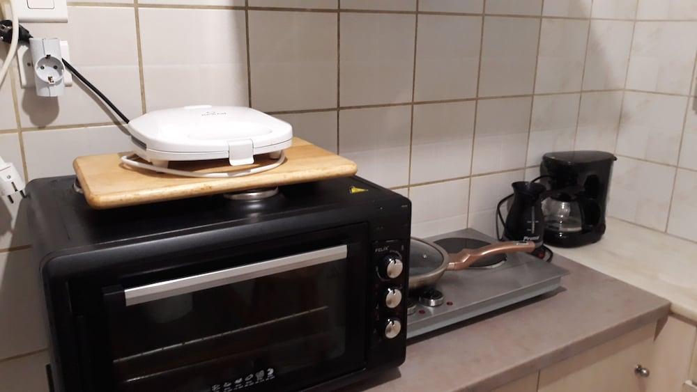 Beautiful 1-bed House in Athens