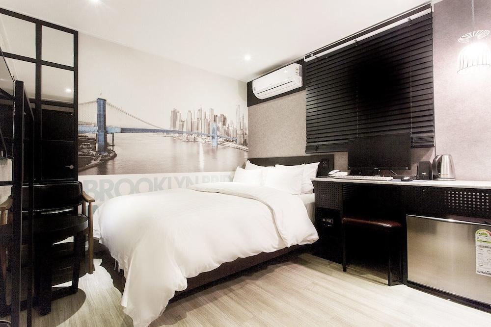 Kyunghee University Sky