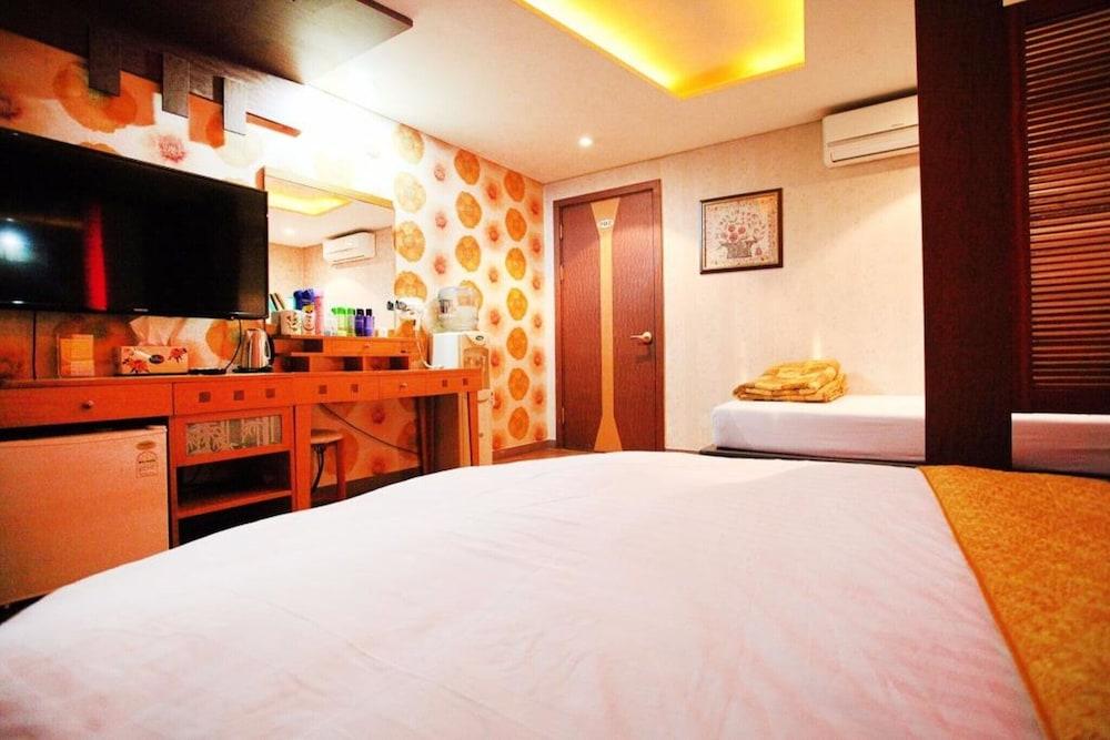 Incheon Myeongpum Hotel