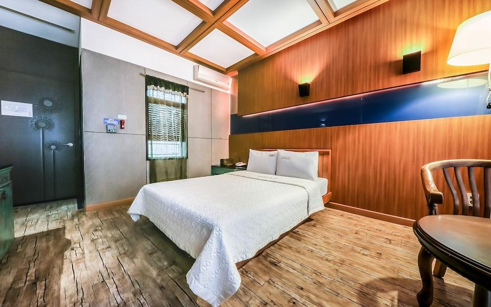 Dubai Hotel in Dangjin