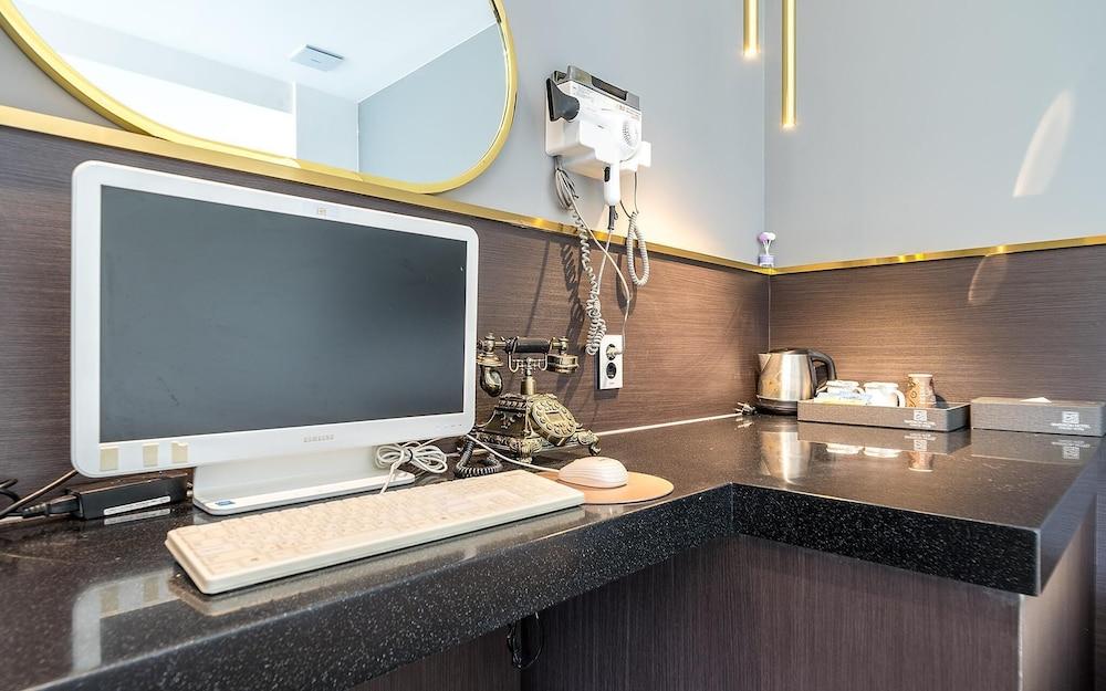 Yangpyeong Riverion Hotel