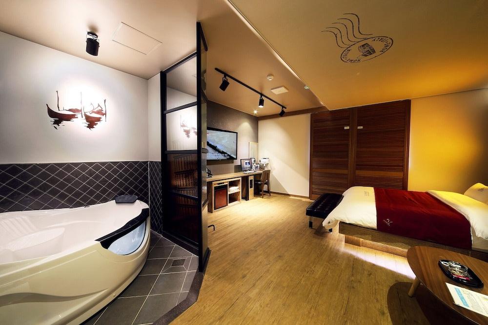 Ulsan Jeongja-dong Venice