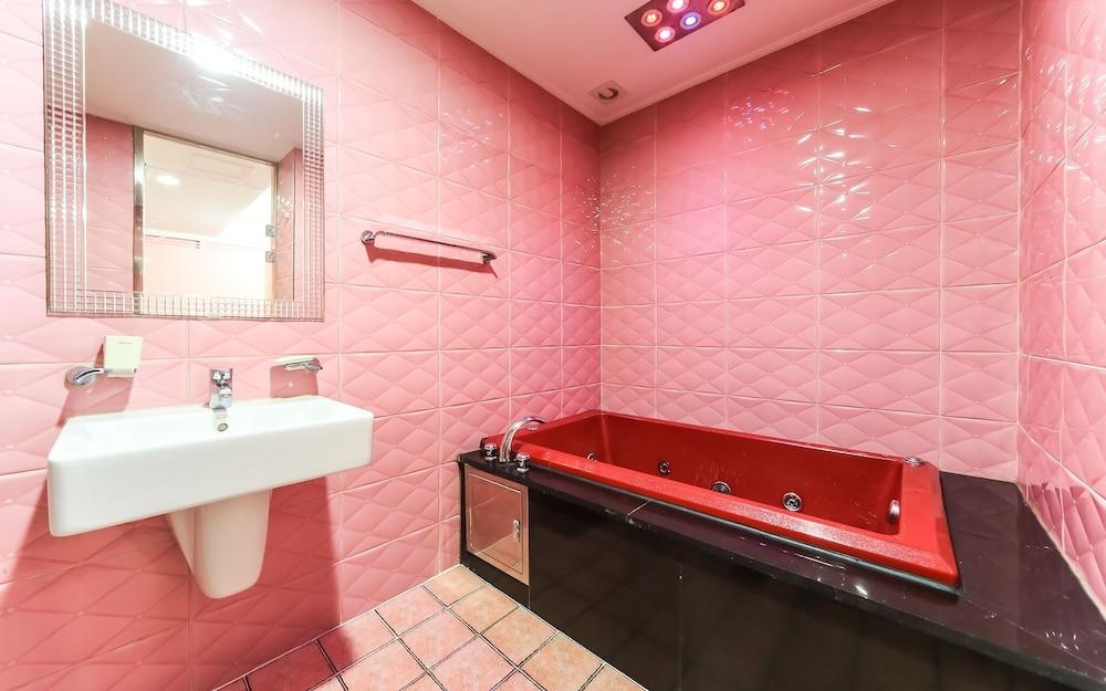 Busan Dongnae G and G