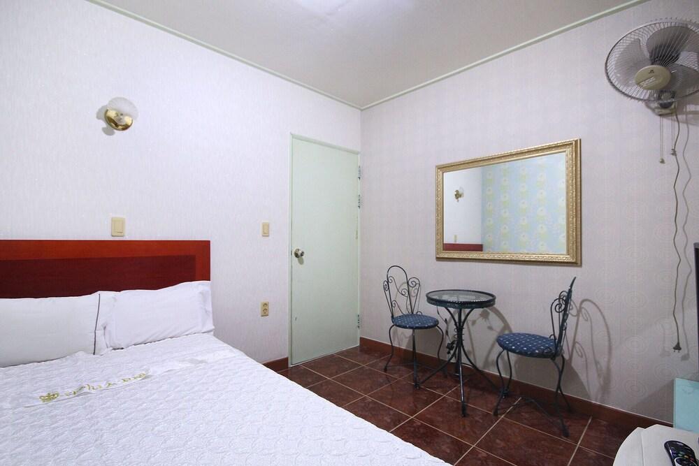 Pohang Daejamdong Dynas