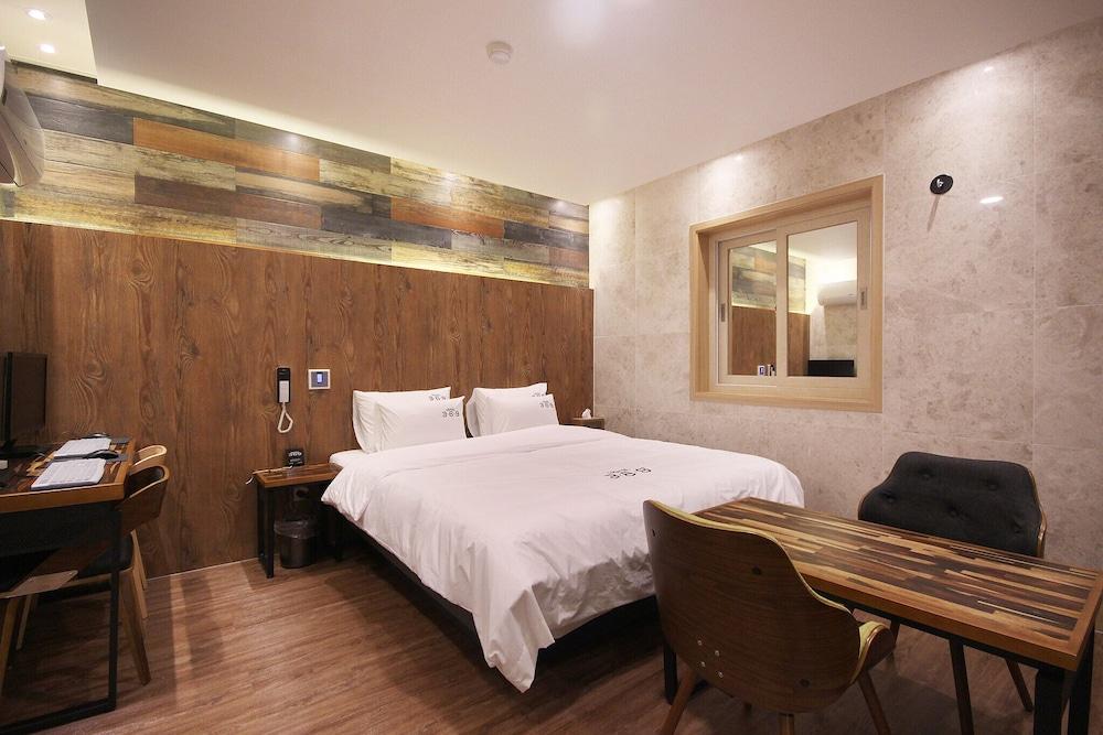 369 Mugeo-dong Ulsan