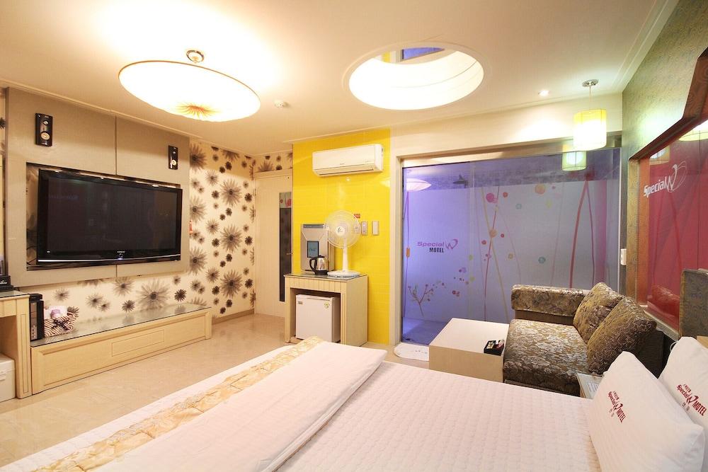 Gyeongju Angang Special W