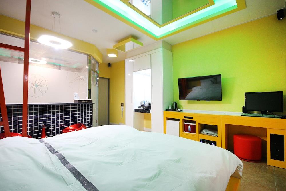 Yeonggwang CC Self Check-in Motel