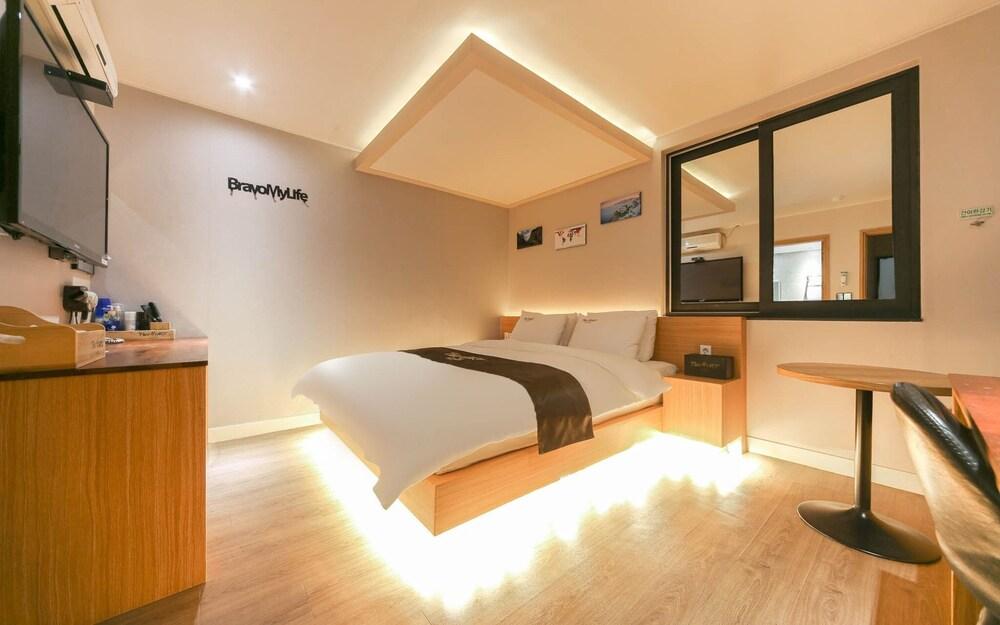 Daegu Dongdaegu Station Hotel Two Heart