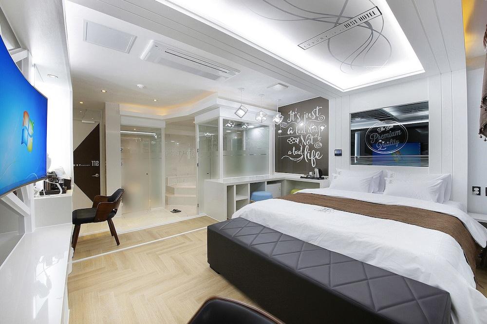 Sacheon IC Best Self Check-in Motel