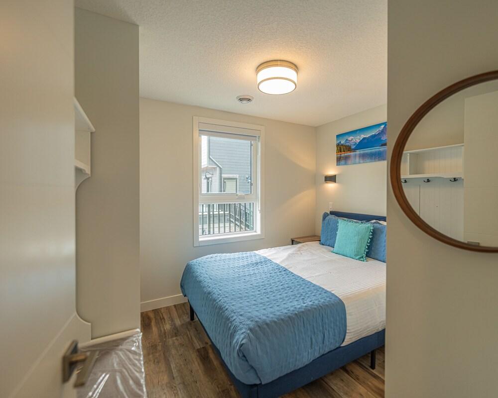 Three Townhouse Combo - Families and Large Groups