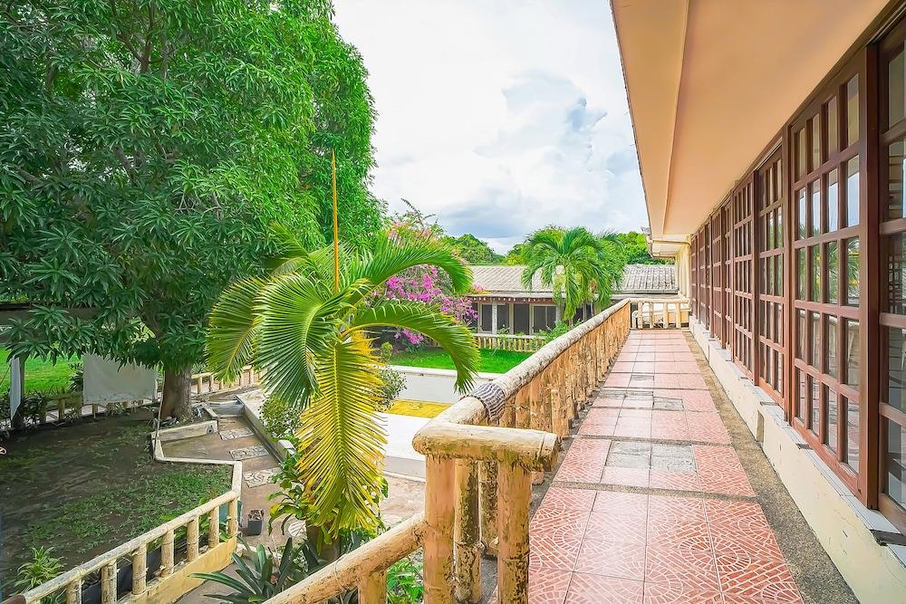 OYO 775 Star Cove Bed And Breakfast