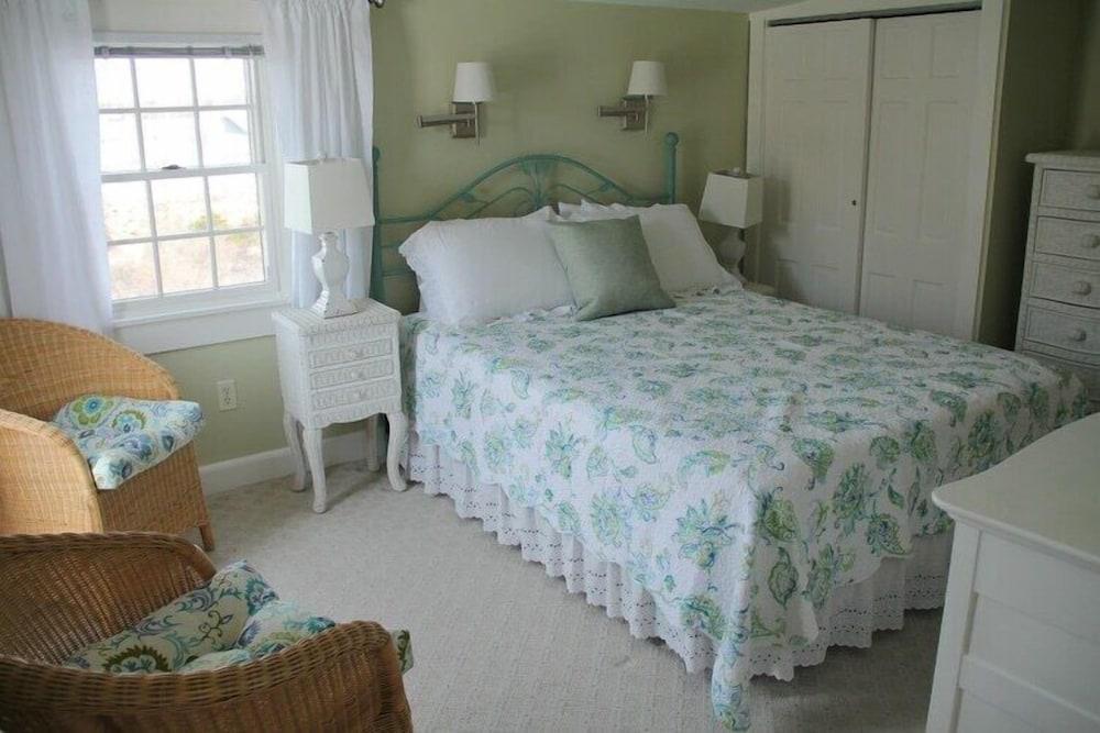 An English Garden Bed & Breakfast