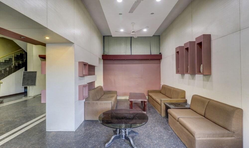 Treebo Trend Orange City