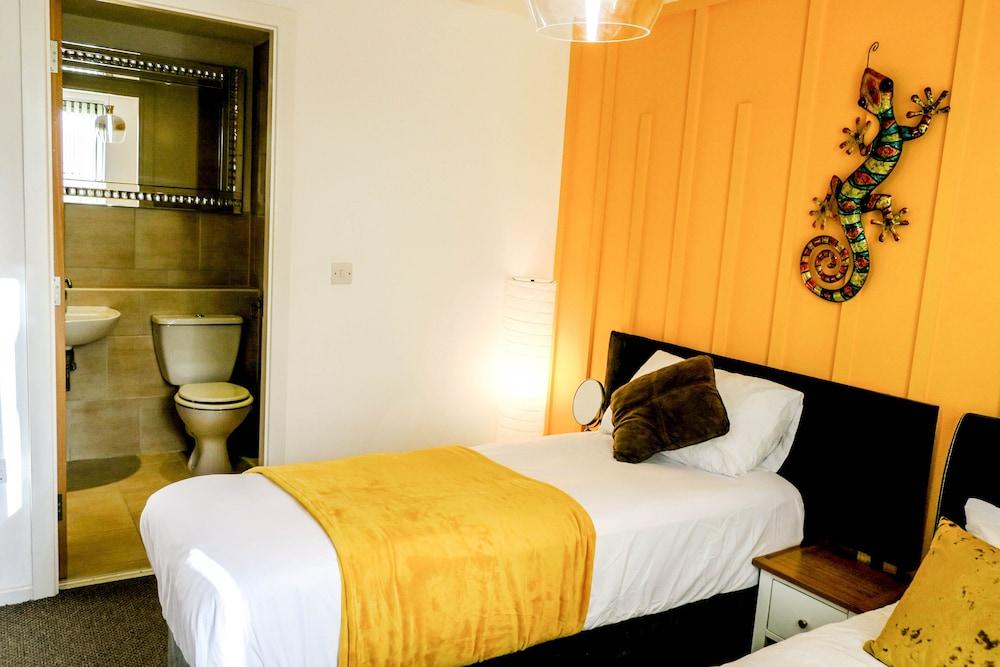 2 bed 2 bath apartment in City Centre