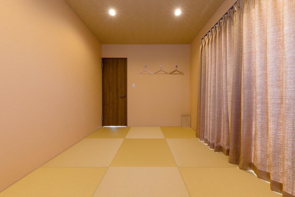 Mt. Fuji Resort Club-YUI-