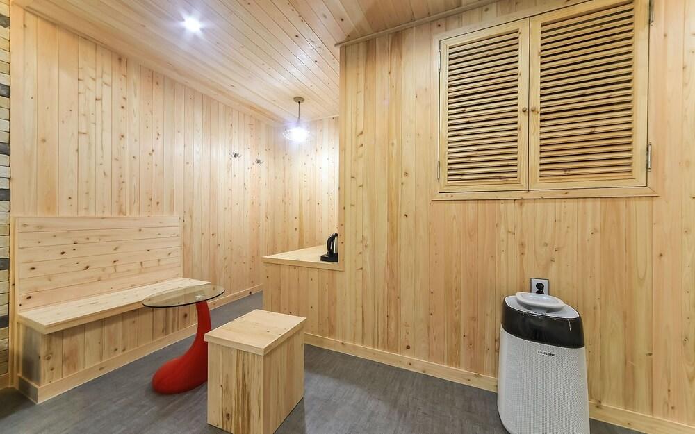 Ulsan Yeongnam Alps Dragonfly