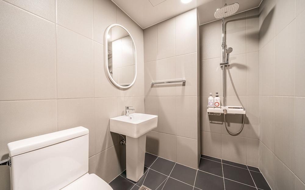 Konkuk University Salmon