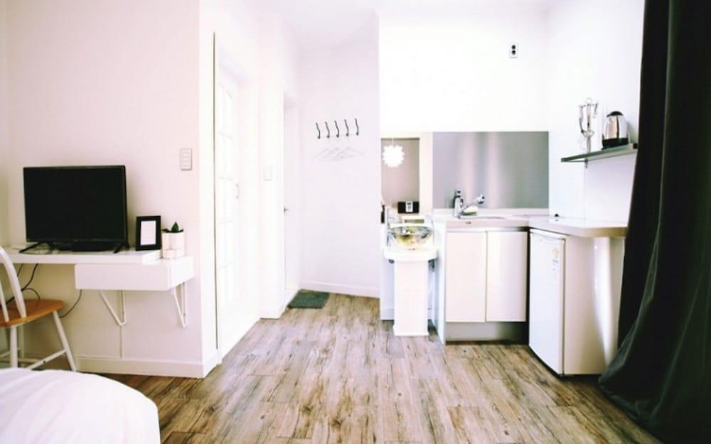 Hongcheon Orange Pekoe Pension