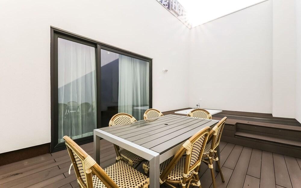 Cheongju Leaders Hotel