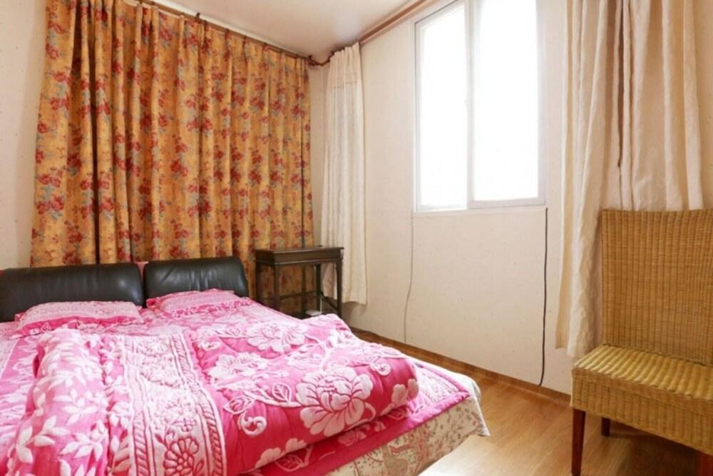 Yangpyeong Woorideul Pension