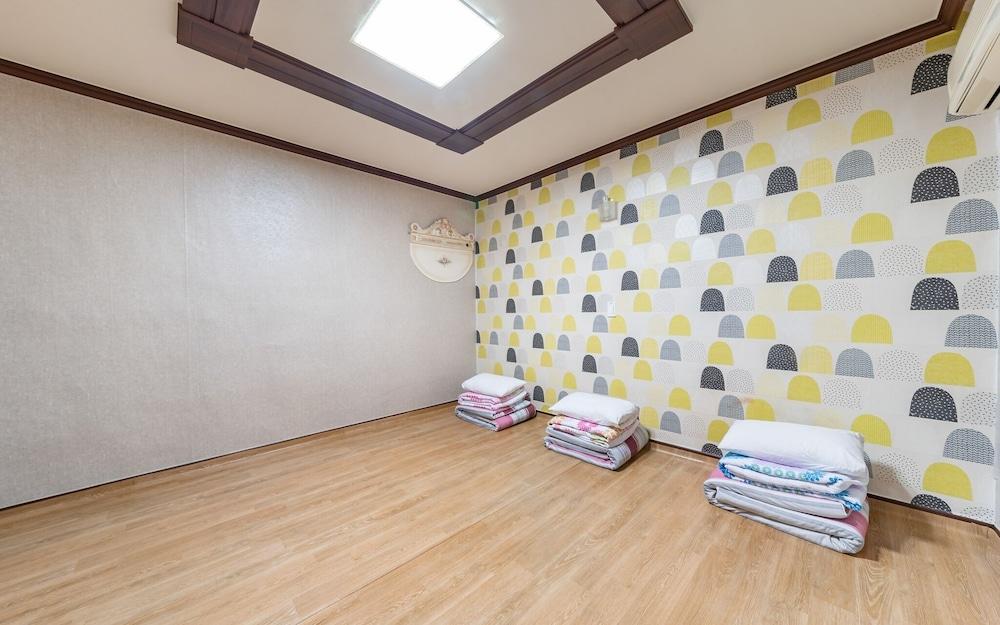 Chuncheon Big Hill Motel