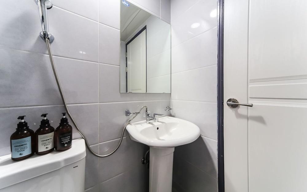 Busan Dadaepo Coza 837