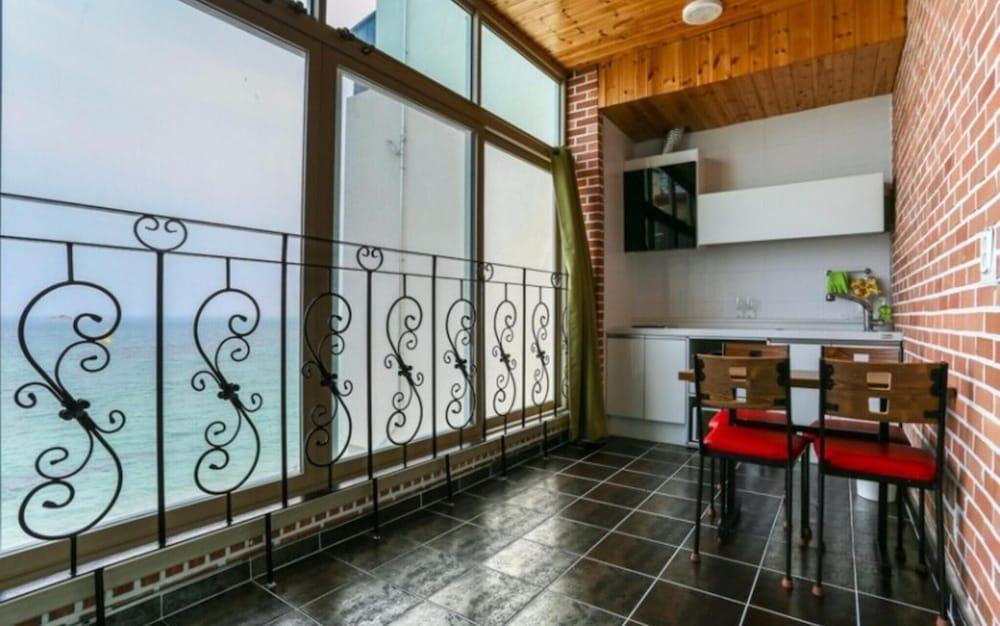 Goseong Daori Pension