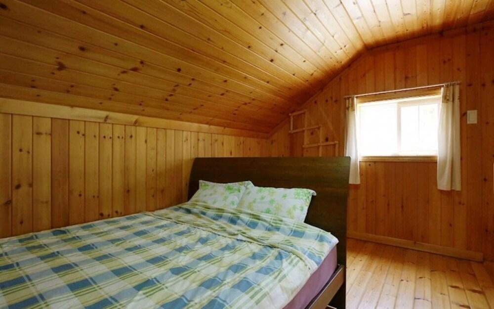 Gangneung Baugol Pension