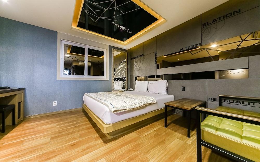 Youngcheon Gung Self Check-in Motel