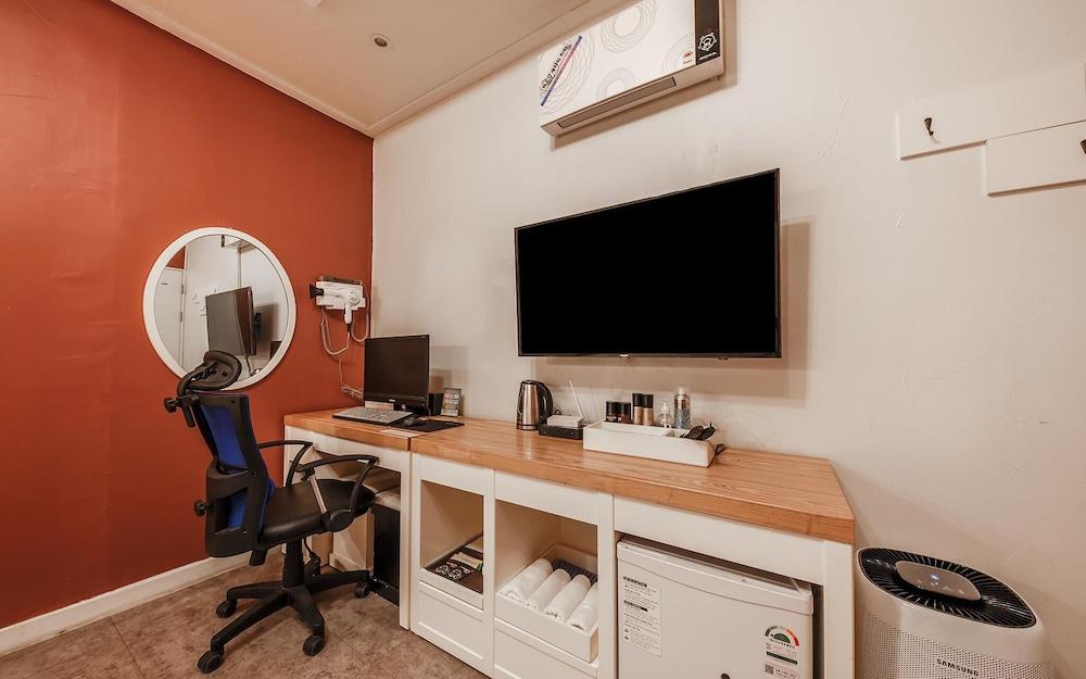 K7 PC Cheongju Hotel