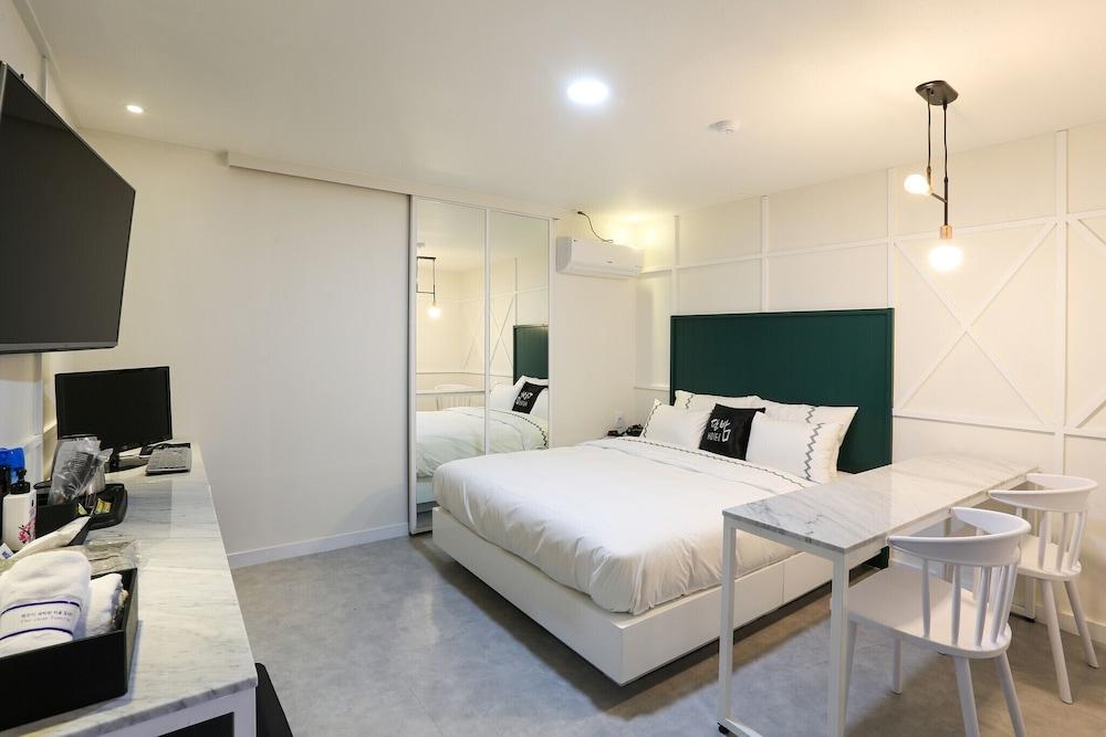 Seocheon Dalbam Hotel
