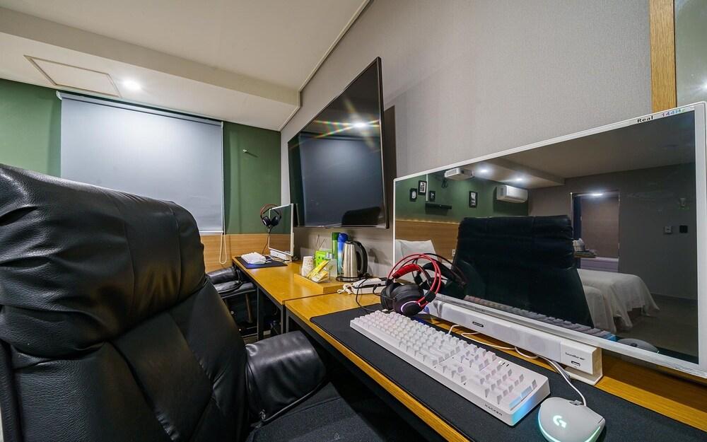 Geojedo Gohyeon Poem